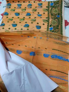 Peach Floral Print Tant Handloom saree