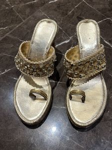 Embellished Golden heels