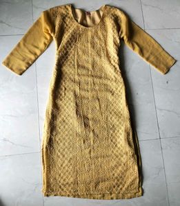 Elegant Yellow Embroidered Kurta