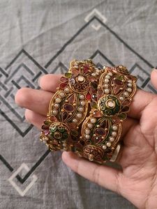 Exquisite Kundan &amp; Pearl Bangles