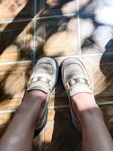 Square Toe BEIGE LOAFER