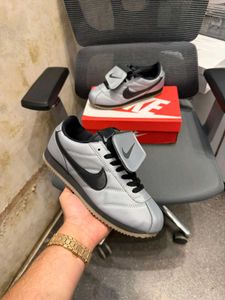 Nike Cortez Sneakers