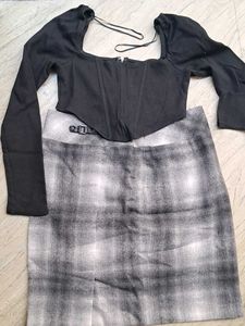 Chic Black Top &amp; Plaid Skirt Set