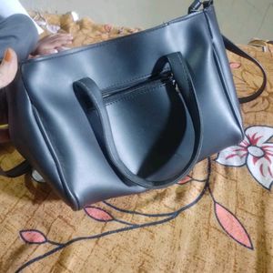 Stylish Black Handbag