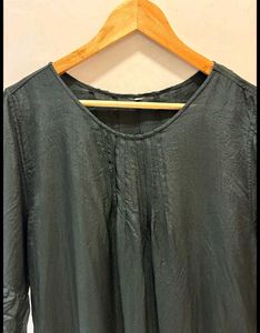Elegant Black Top