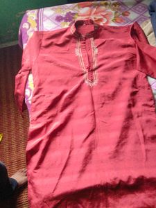 Elegant Red Kurta with Embroidery