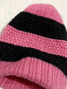 Winter Caps For Women's