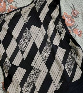 Stylish Geometric Print Top with Embellished Shoul