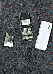 kechaoda Miniature Feature Phone