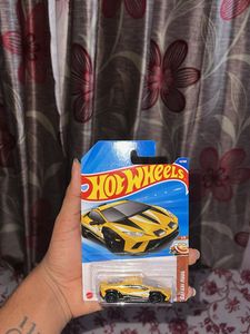 Hot Wheels Lamborghini Huracan Sterrato