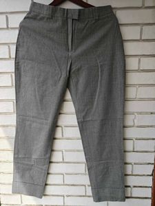 Gray Cropped Casual Pants