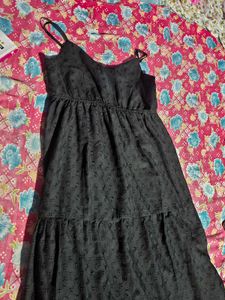 Elegant Black Midi Dress