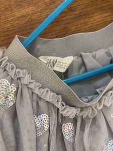 H&amp;M Cute Heart Skirt