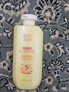 The Body Lovin' Shower Gel