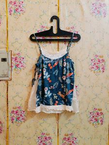 🇳🇿💫🎀Floral Print cami top