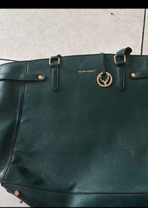 Elegant Dark Green Handbag