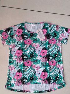 LILPICKS Tropical Print T-Shirt