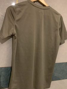Under Armour Men's T-Shirt