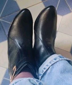 Stylish Black Ankle Boots with Buckle