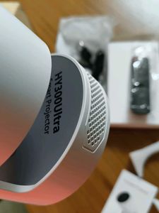 VistaCast Mini 210° Smart Projector
