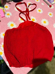 Red Rose Accent top