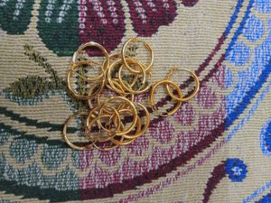 Different Design And Multi Colour Earings Kundals
