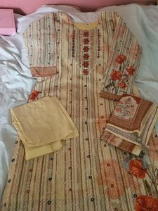 Khadi Cotton Suit With Mirror Work &amp; Tussle On Dup