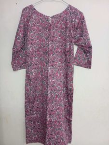 Pretty Rose Print Kurta