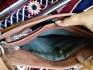 Stylish Striped Shoulder Bag