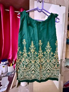 Elegant Green Kurta with Gold Print