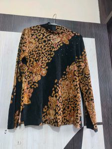 Stylish Printed Long Sleeve Top