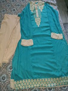 Teal Embroidered Kurti Set