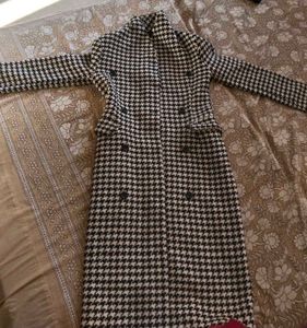 Houndstooth Patterned Coat