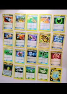 20 Pokemon Trainer &amp; Energy Cards Collection