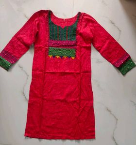 Vibrant red Embroidered Kurta