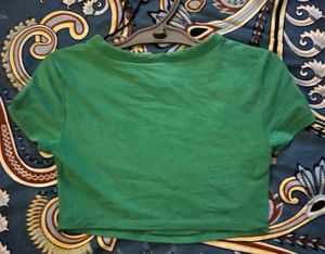Green Cropped baby tee