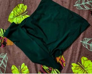 Chic Off-Shoulder Black Crop Top
