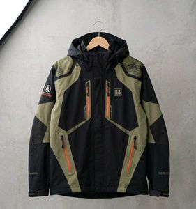 Kolon Sport Outdoor Adventure Jacket