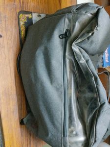 USHA -SEWING MACHINE WITH COVER
