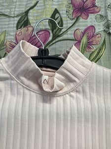 Ribbed Mock Neck Long Sleeve Top