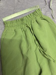 Comfortable Green Textured Pants22-24