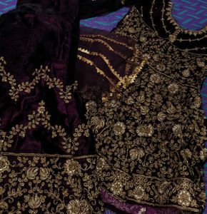 Embroidered zari heavy workVelvet