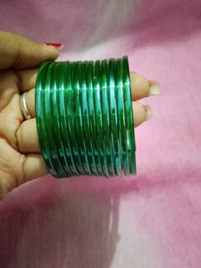 Emerald Green Glass Bangles Set