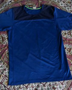 (offer price) Nike imported T-Shirt
