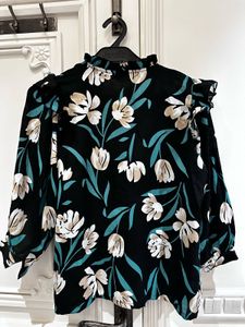 Sale - Chic Floral Print Top