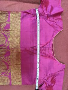 1-TimeUsed Elegant YellowLehengaWith PinkBorder+Bl