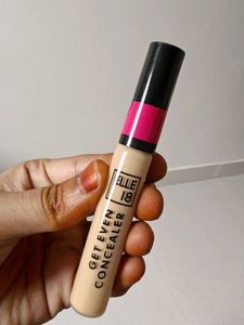 Aqualogica Glow Dewy Gel Sunscreen  SPF 50 + and o