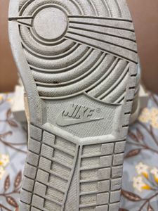 Air Jordan 1 Retro Low LNY sneakers ORIGINAL