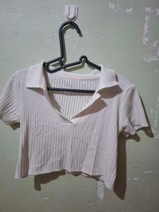 Ribbed Collared Crop Top