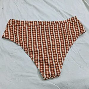 ❤️‍🔥 Trendy Gingham Bikini Bottoms